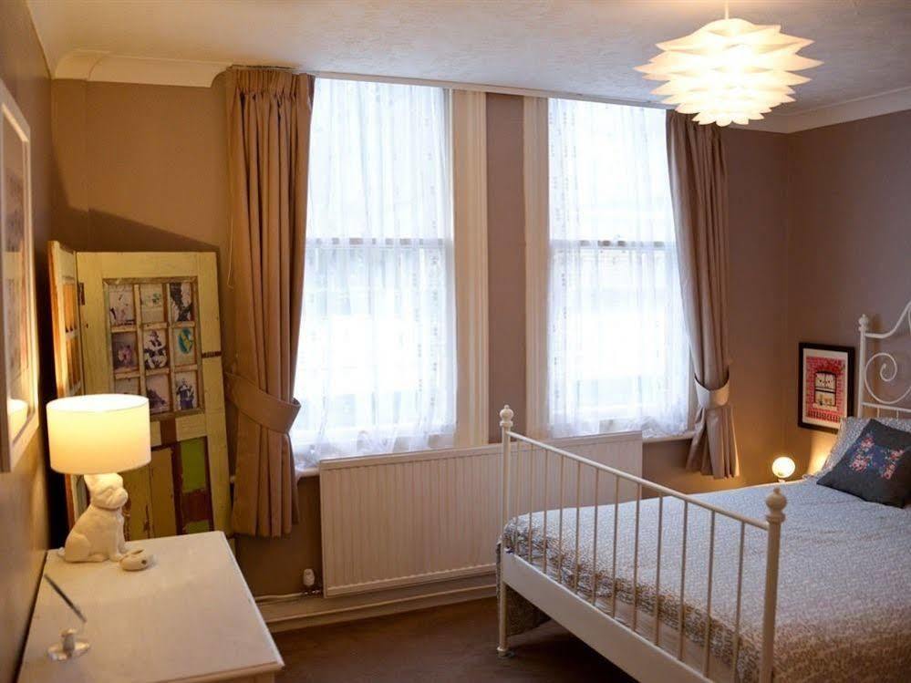 Queens Apartment Worthing Exterior foto